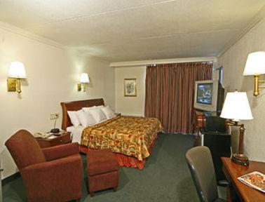 Knights Inn Greensboro Phòng bức ảnh